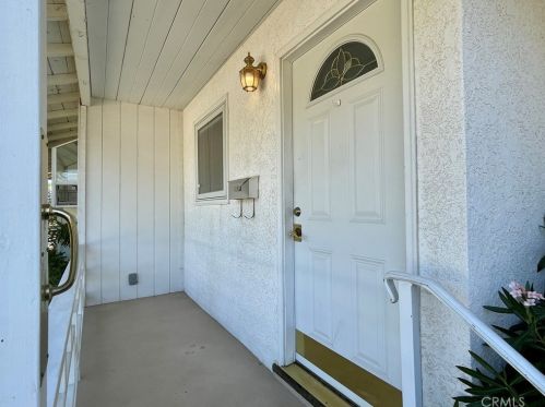 3990 Pleasant Ave, Fresno, CA 93705-2237