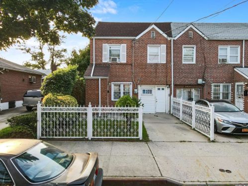135-28 225th St, Jamaica, NY 11413-0013