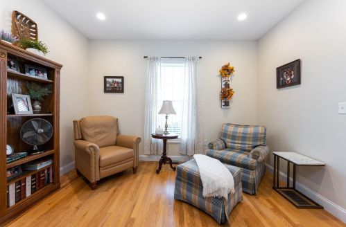 31 Southwoods Rd, Chester NH  03036-4344 exterior