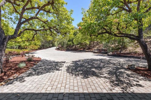 180 Wildwood Way, Redwood City, CA 94062-2352