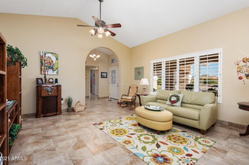 21030 124th Ave, Sun City AZ 85375-1955 exterior