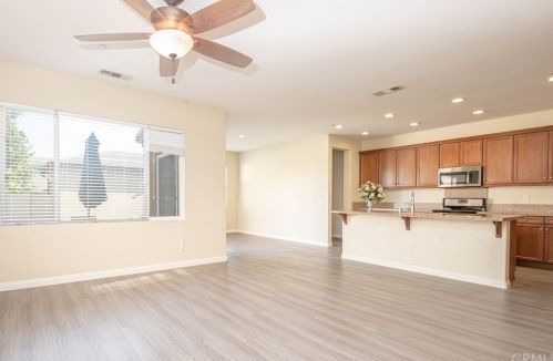 6541 Eucalyptus Ave, Chino CA  91710-0101 exterior