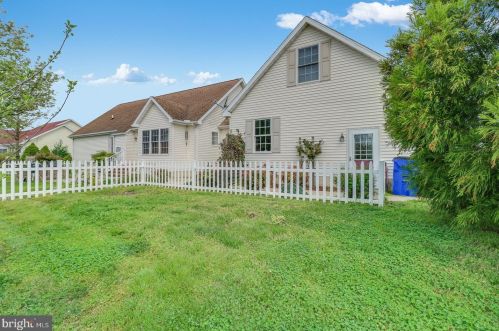 106 Lucky Estates Dr, Harrington DE  19952-2493 exterior