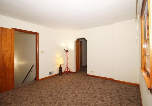 2128 58, Milwaukee WI 53219-1540 exterior