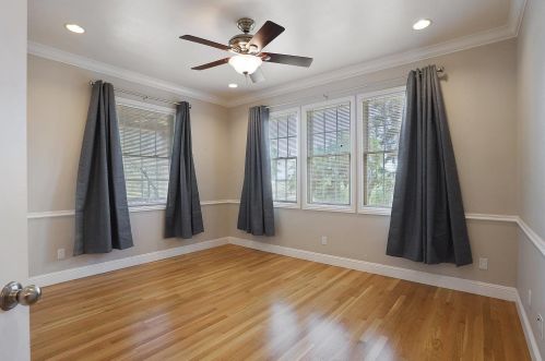 5057 Harney Ln, Lodi CA  95240-6922 exterior