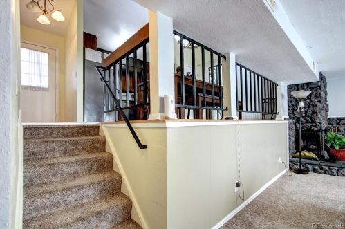 17998 Loyola Dr, Denver CO 80013-3406 exterior