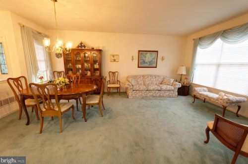 603 Gray Fox Ln, Glen Mills PA  19342-2245 exterior