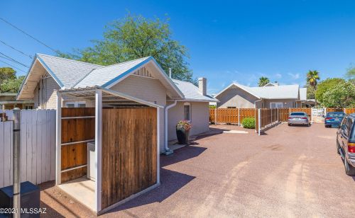 1042 3 Ave, Tucson AZ  85705-7472 exterior