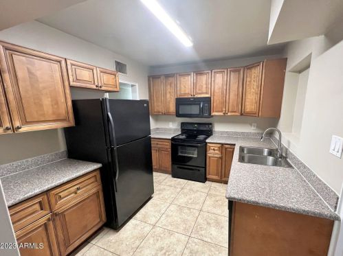 433 Fraser Dr, Mesa AZ  85203-7216 exterior