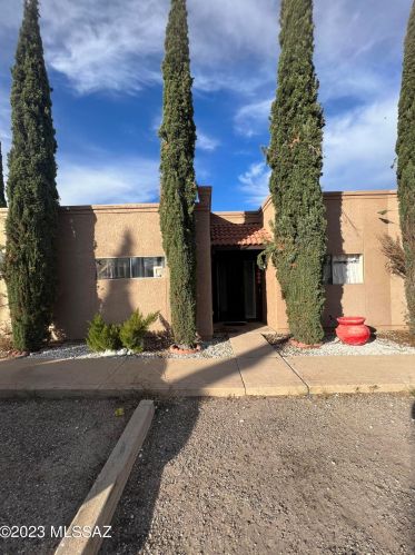 344 American Loop, Nogales, AZ 85621-2253