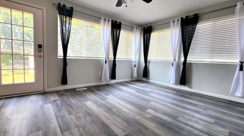 6247 Apple Valley Ct, Florence KY  41042-9380 exterior