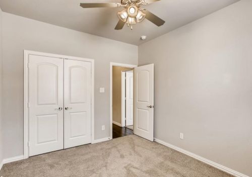 720 Greenville Ave, Richardson TX  75081-4112 exterior
