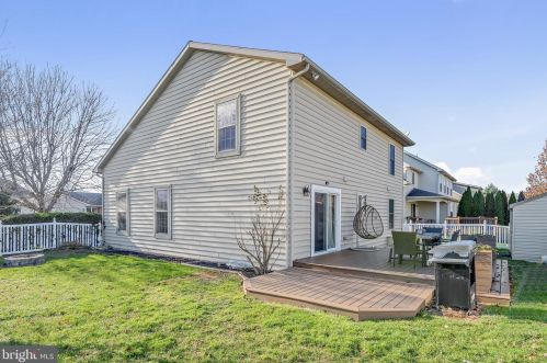 65 Patience Ln, Ephrata PA  17522-9157 exterior