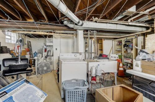 526 45, Milwaukee WI 53208-3604 exterior