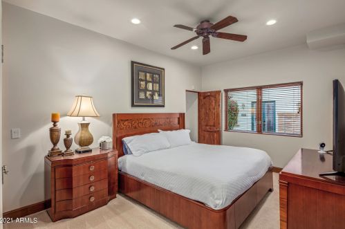 5909 Solcito Ln, Scottsdale AZ 85250-5514 exterior