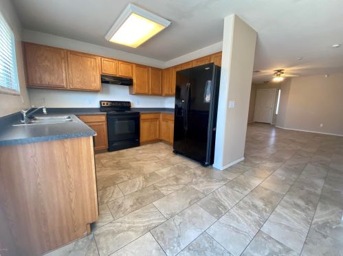 16555 Tasha Dr, Sun City AZ  85388-2147 exterior