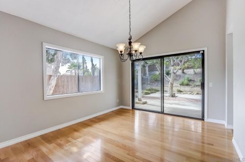 3577 Durham Cir, Oceanside CA  92056-4903 exterior