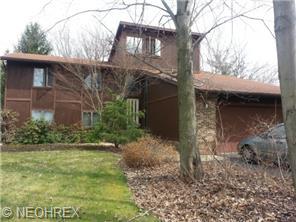 3705 Maplewood Ave, Youngstown, OH 44505-1421