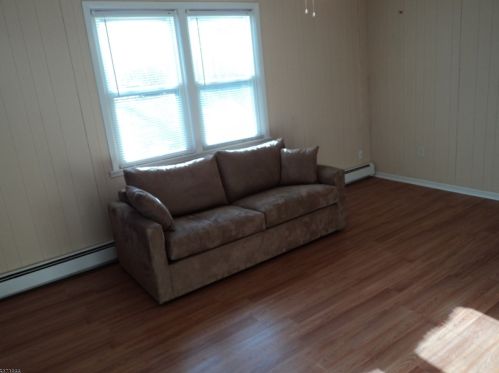 346 Washington Ave, Dover NJ  07801-5519 exterior