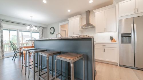 2853 Bonita Dr, Valpo IN  46385-7075 exterior