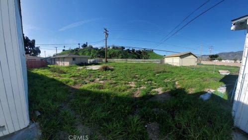 3840 Electric Ave, San Bernardino CA  92405-2324 exterior