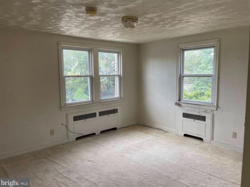 1419 Minnesota Ave, Washington DC 20020-5605 exterior