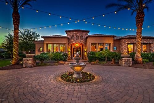 4526 Banning Dr, Gilbert, AZ 85297-5256