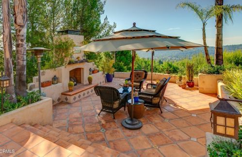 5320 Ivafern Ln, La Canada CA  91011-2811 exterior