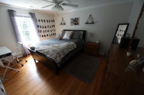 34 Tower Hill Rd, Cumberland RI  02864-1524 exterior