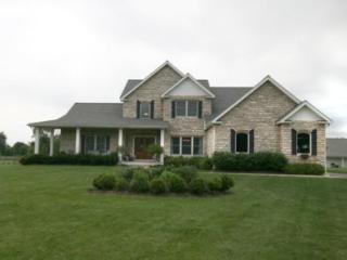 3400 Old Maids Ln, Pataskala, OH 43062-9308