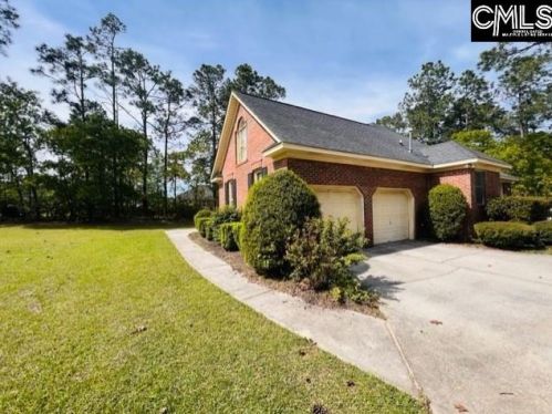135 Laurel Crossing Dr, Lugoff SC  29078-9195 exterior