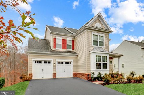 16425 Chattanooga Ln, Woodbridge, VA 22191-4458