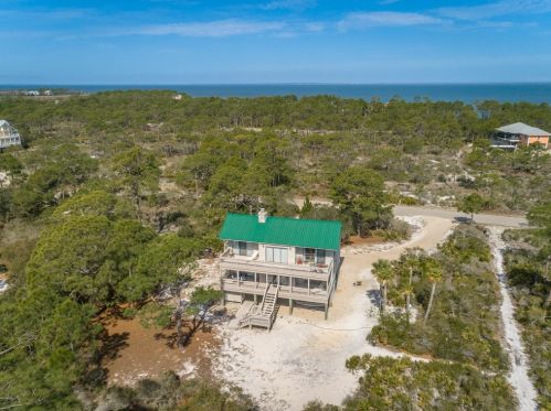 1304 Acacia Dr, Saint George Island, FL 32328-2327