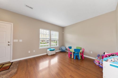 45 Hummingbird Way, Amelia, OH 45102-2193