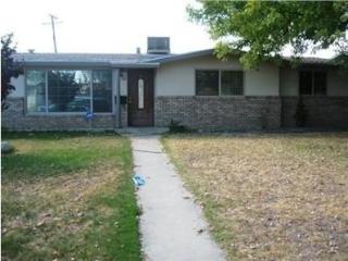 3708 Amherst St, Bakersfield, CA 93305-1102