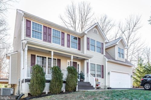 6105 Bills Rd, Mineral, VA 23117-5041