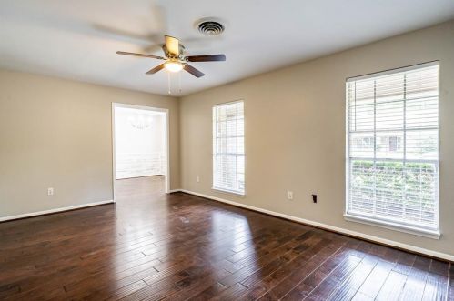 108 Delmont Dr, Conroe TX  77301-1319 exterior