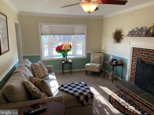 1615 Heebner Way, Lansdale PA 19446-4317 exterior