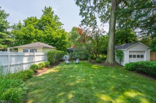 9 Princeton Pl, Montclair NJ  07043-1312 exterior