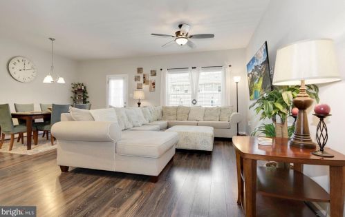 13567 Handel Pl, Gainesville VA  20155-3636 exterior