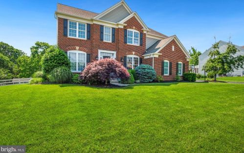 21152 Laurel Springs Dr, Leesburg, VA 20175-8773