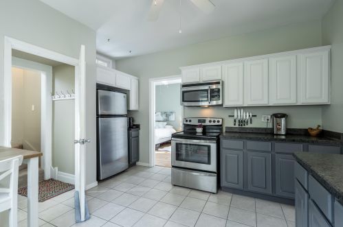 1829 Bennett Ave, Milwaukee, WI 53207-2960