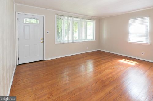 1104 Howard Ave, Gloucester NJ  08031-1534 exterior