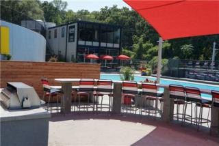 5405 Skyline Dr, Shawnee Mission KS  66205-1170 exterior