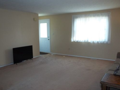 374 Partridge Run Rd, Gibsonia, PA 15044-7938