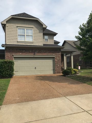104 England Pl, Hendersonville, TN 37075-3268