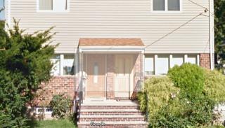 1000 Manor Rd, Staten Island NY  10314-7013 exterior