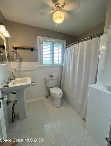 6900 84th Ave, Vero Beach FL  32967-4000 exterior