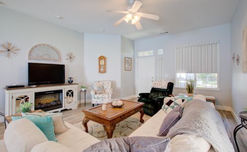 118 Little Johns Creek Dr, Valley Home CA  95361-4190 exterior