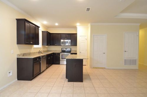 1601 Gayla Creek Dr, Oak Point TX  75068-4991 exterior